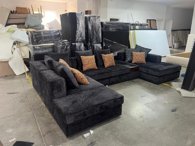 Siyah Modern U Şeklinde Büyük Ölçü Köşe Koltuk Takımı