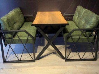 Şık Ve Modern Kare Masa Sandalyeler İle Ev Dekorasyonu